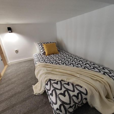 Precioso Apartamento En Puente Vallecas, Madrid. D Buitenkant foto