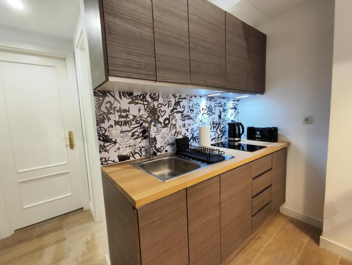 Precioso Apartamento En Puente Vallecas, Madrid. D Buitenkant foto