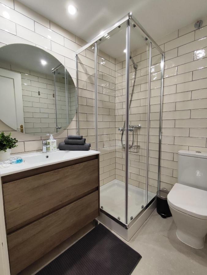Precioso Apartamento En Puente Vallecas, Madrid. D Buitenkant foto
